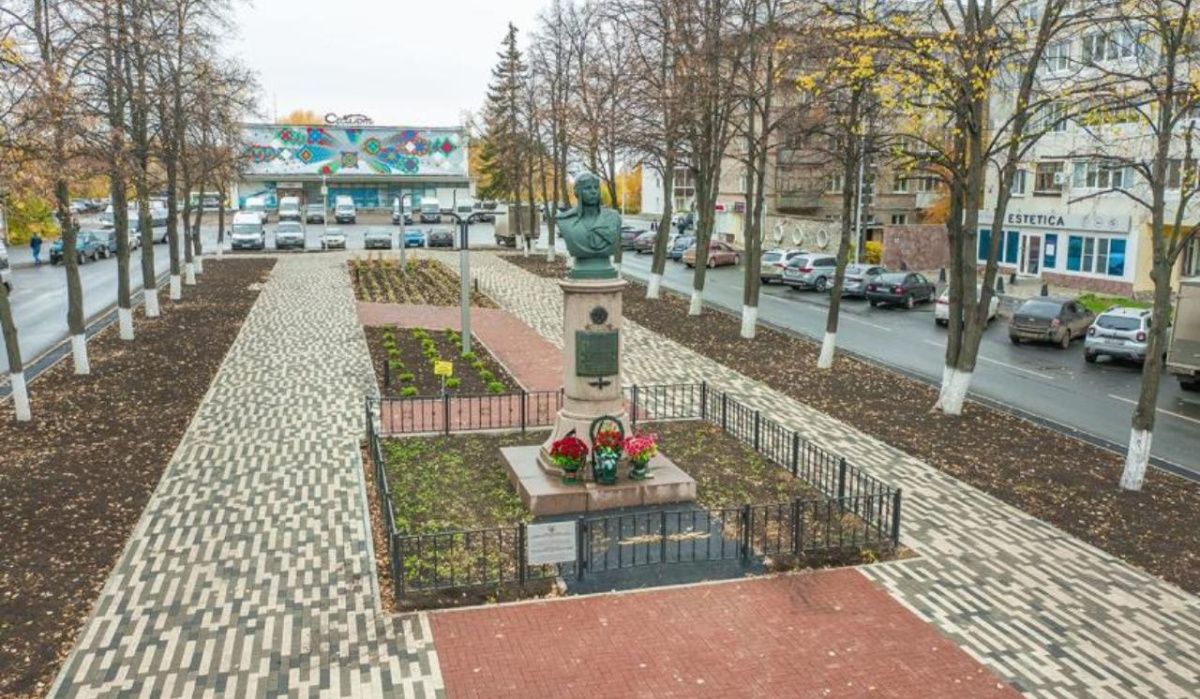 Жителей Уфы просят помочь выбрать наименование городской аллеи 