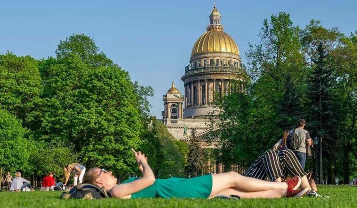 Летний турпоток в Петербург увеличился на 5%