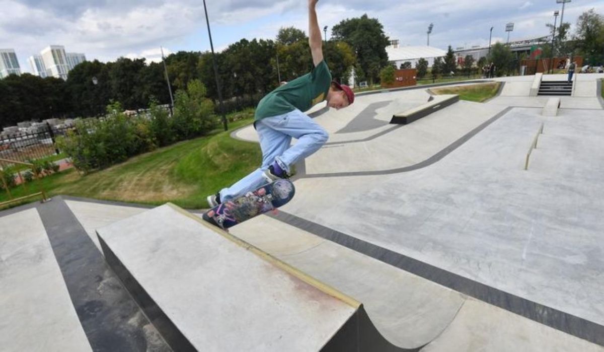 В новосибирском парке «Арена» открылся скейт-парк