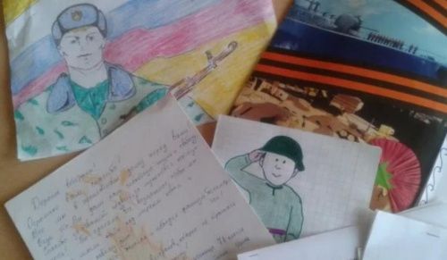 Дети из Новосибирской области отправили более двух тысяч писем солдатам 