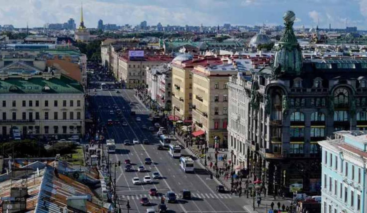 Атмосферный фронт принесёт тепло в Петербург в начале недели