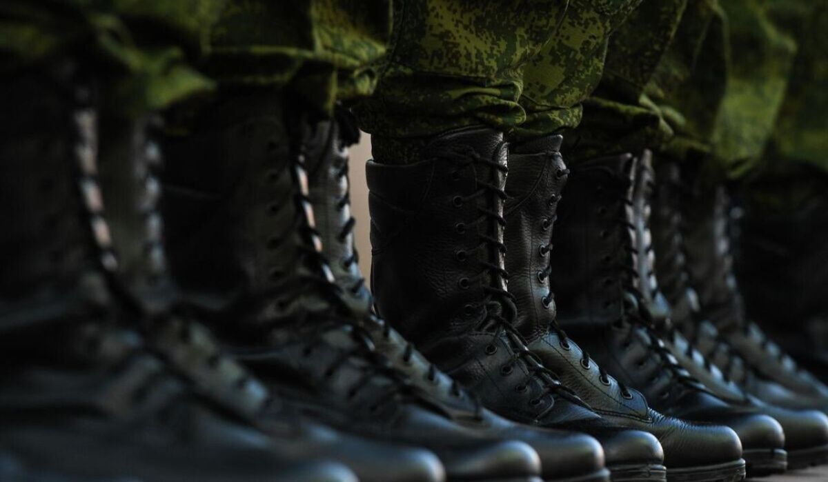 Путин уточнил правила прохождения службы в российской армии