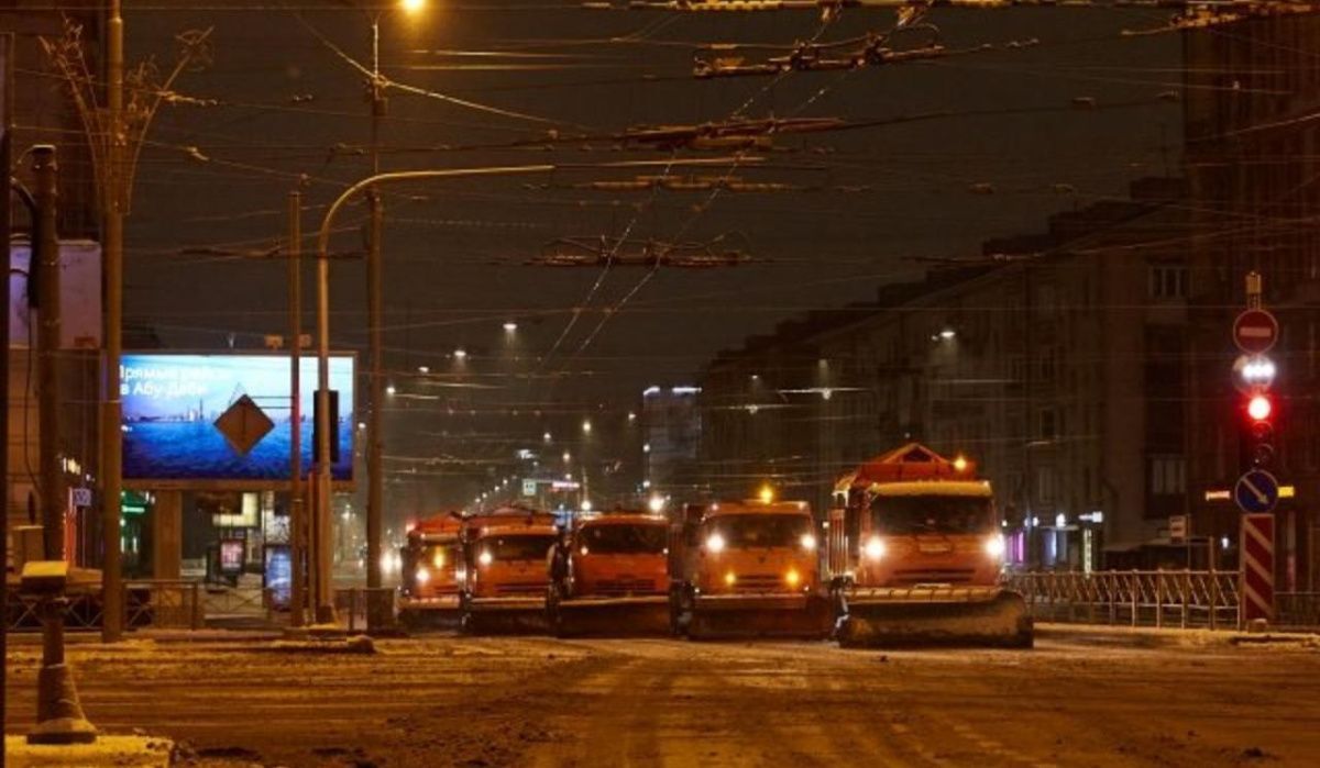 В Петербурге отказались от европейкой уборочной техники