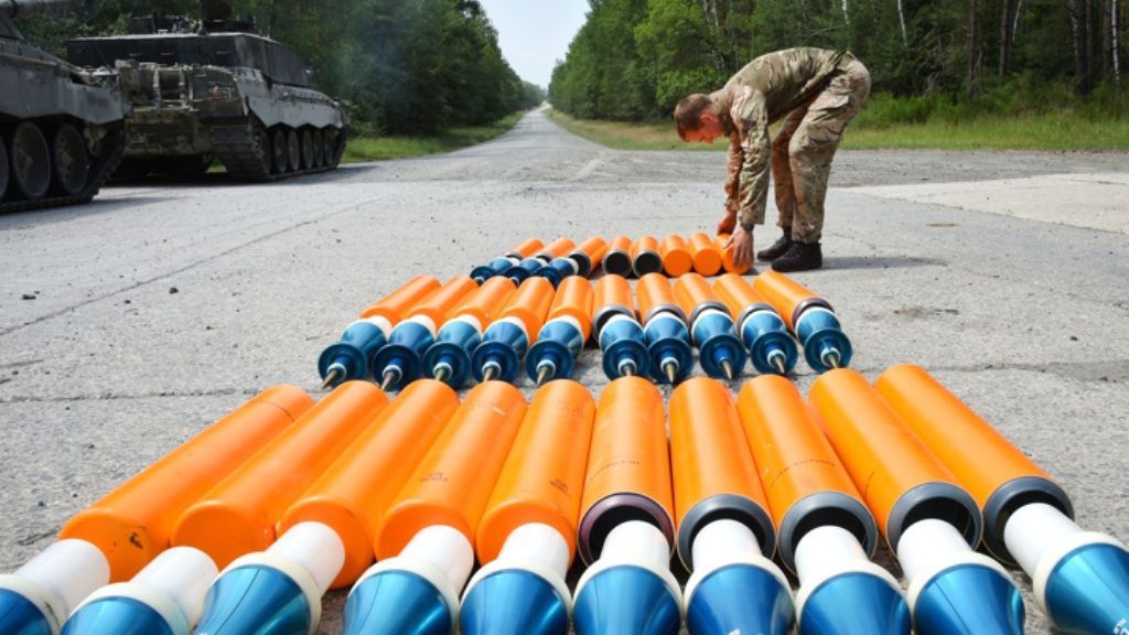 Российские военные разбомбили склады боеприпасов с обеднённым ураном