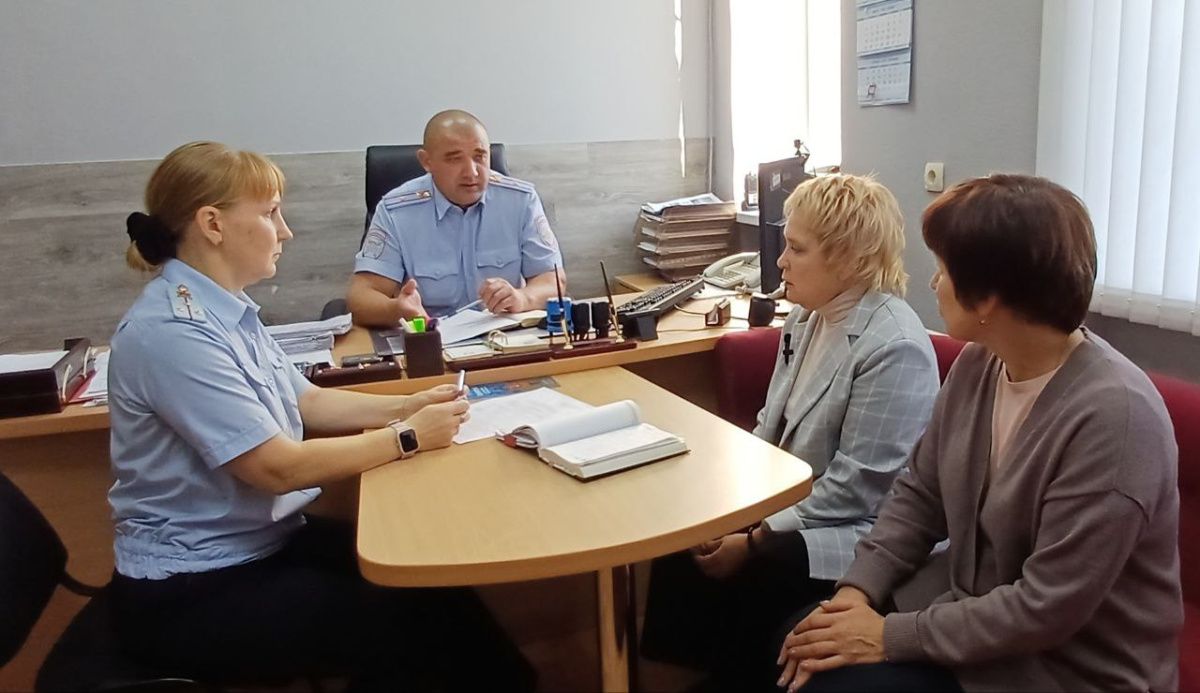 Руководители ГИБДД и Управления образования Чайковского дали пресс-конференцию