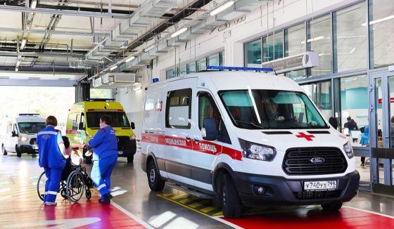 В Новосибирске сотрудники скорой помощи пожаловались на сокращение зарплат
