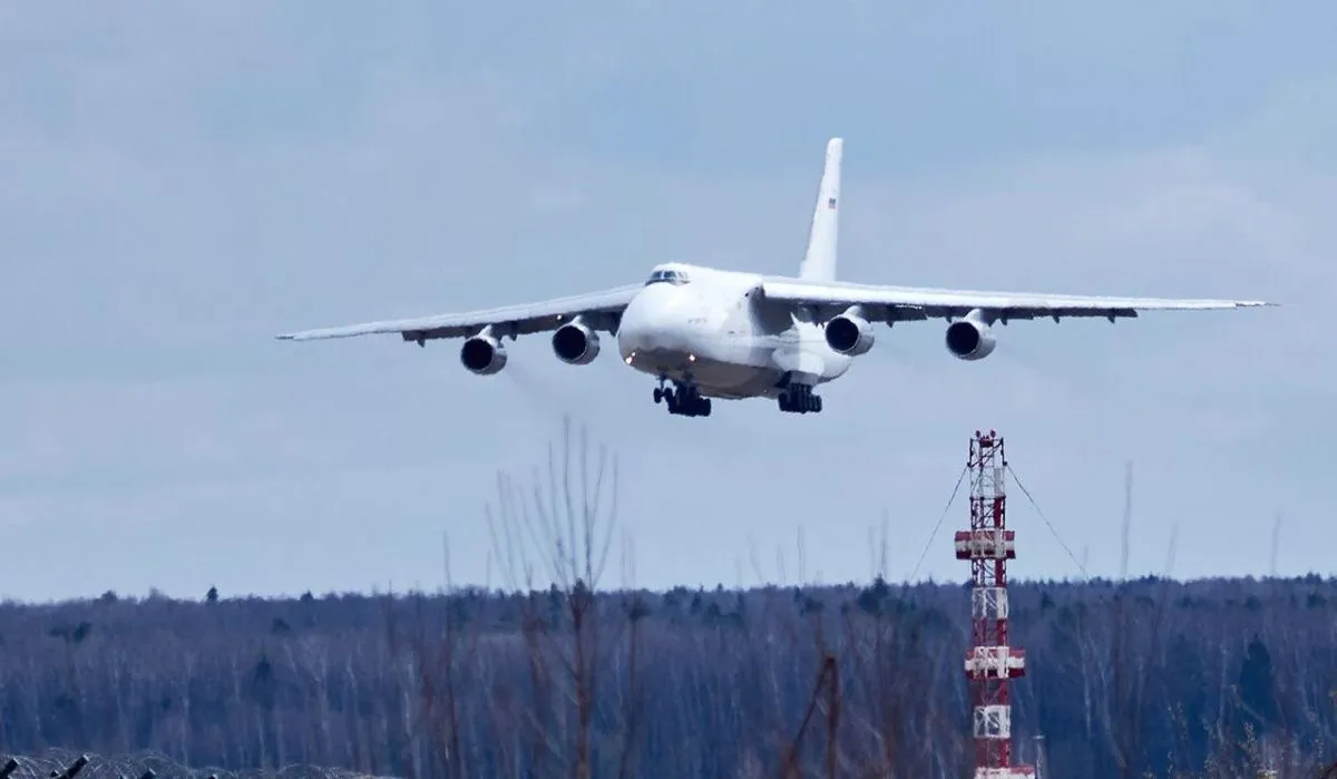 12 пассажиров не смогли улететь из Новосибирска в Душанбе 