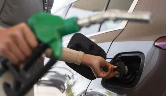 В Новосибирске продолжают расти цены на бензин