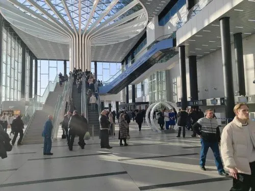 В Новосибирской области Владимир Путин открыл новый пассажирский терминал аэропорта 